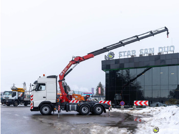 Камион с кран : снимка 2 Камион с кран : снимка 2