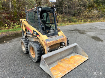 Мини челен товарач CATERPILLAR 226