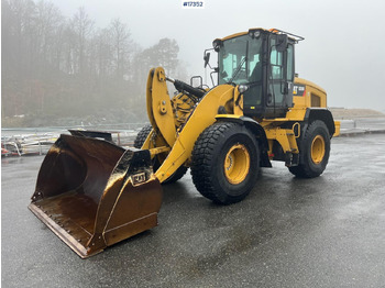 Колесен товарач CATERPILLAR 926M