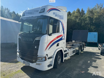 Контейнеровоз/ Сменна каросерия камион SCANIA R 580