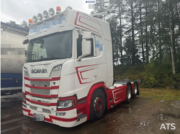 Влекач SCANIA R 580