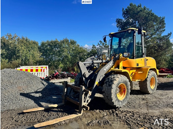 Колесен товарач VOLVO L30G