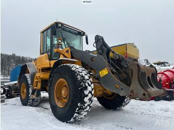 Колесен товарач VOLVO L90F