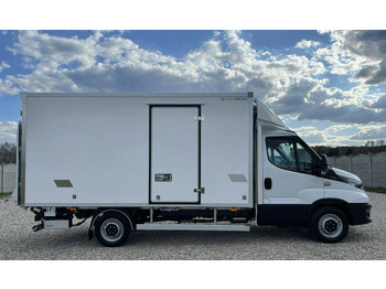 Хладилен бус RENAULT Master