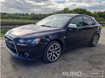 Лек автомобил MITSUBISHI