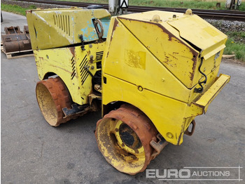 Техника за слагане на асфалт 2012 Ammann Rammax 1510-CI: снимка 3