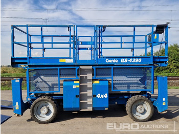 Работна площадка 2014 Genie GS-4390: снимка 2