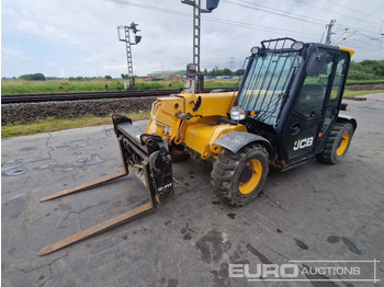 Телескопичен товарач JCB