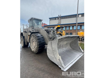 Колесен товарач CATERPILLAR 980M