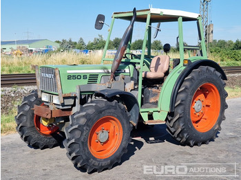 Трактор FENDT