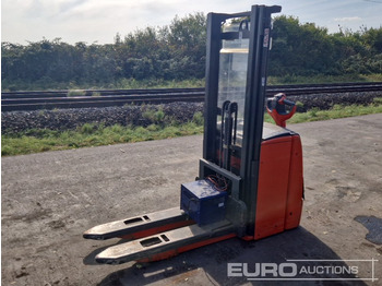 Подемно-транспортна техника LINDE L14