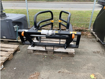 Челен товарач за трактор