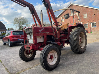 Трактор CASE IH