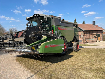 Зърнокомбайн FENDT