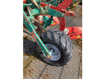 Плуг Kverneland EG 100/300/77RH: снимка 2