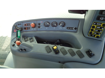 Трактор Valtra S374: снимка 5