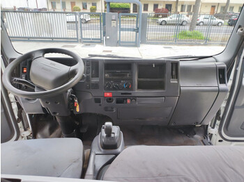 Кабина и интериор за Камион Isuzu 1815 mm: снимка 3