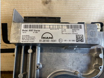 Кабина и интериор за Камион MAN RADIO / NAVI 81.28100-6041: снимка 2
