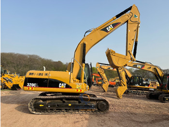 Верижен багер CATERPILLAR 320CL
