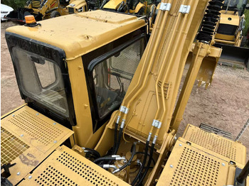 Багер CATERPILLAR 320BL crawler excavator: снимка 3 Багер CATERPILLAR 320BL crawler excavator: снимка 3