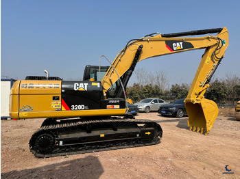Верижен багер CATERPILLAR 320D2