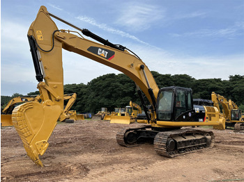 Верижен багер CATERPILLAR 330DL