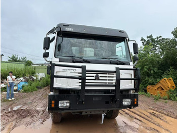 Лизинг на HOWO 371hp HOWO 371hp: снимка 2