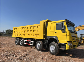 Самосвал камион SINOTRUK HOWO
