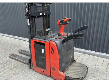 Стакер LINDE