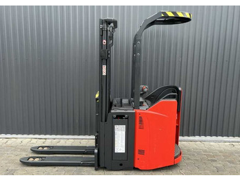 Стакер Linde D14SP: снимка 2