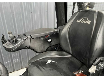 Дизелов мотокар LINDE H25