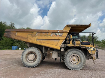 Самосвал Caterpillar 771D: снимка 5
