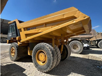 Самосвал Komatsu HD325-6KE: снимка 5
