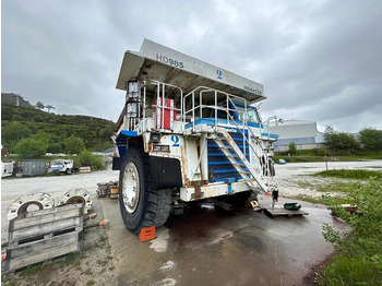 Самосвал KOMATSU