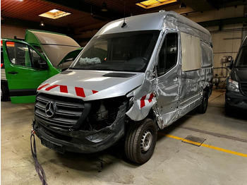 Товарен бус MERCEDES-BENZ Sprinter 316