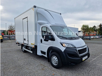 Лекотоварен автомобил фургон PEUGEOT Boxer