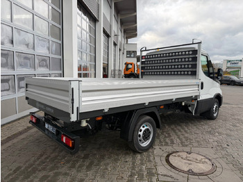 Бус самосвал Iveco Daily 35S14 A8*R3.450mm*Automatik*Kamera*2Sitze*: снимка 4 Бус самосвал Iveco Daily 35S14 A8*R3.450mm*Automatik*Kamera*2Sitze*: снимка 4