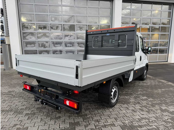 Нови Бордови бус Iveco Daily 35S16 A8 Pritsche *7-Sitze*AHK*Automatik* Iveco Daily 35S16 A8 Pritsche *7-Sitze*AHK*Automatik*: снимка 5