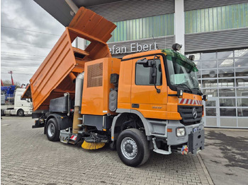 Лизинг на  Mercedes-Benz Actros 2032 A 4x4 Bucher STKF 9500 Airport 30x Mercedes-Benz Actros 2032 A 4x4 Bucher STKF 9500 Airport 30x: снимка 2