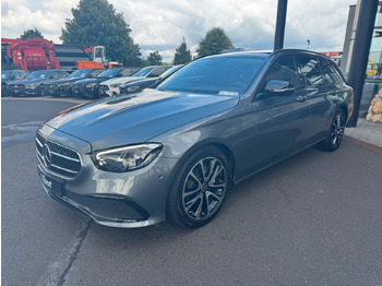 Лизинг на  Mercedes-Benz E 220d Avantgarde+DistrPlus+Pano+Burm+360+Night Mercedes-Benz E 220d Avantgarde+DistrPlus+Pano+Burm+360+Night: снимка 2