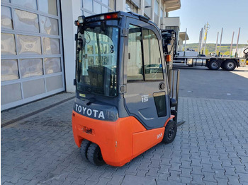 Електрокар Toyota 8FBET15 / Triplex: 4.30m / nur 3.489h! / 2022: снимка 3