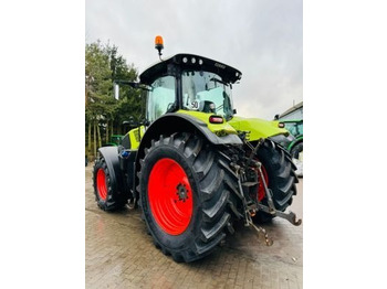 Трактор Claas AXION 830: снимка 3