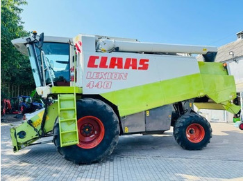 Зърнокомбайн CLAAS Lexion 440