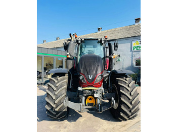 Лизинг на  Valtra T174 Versu Valtra T174 Versu: снимка 3