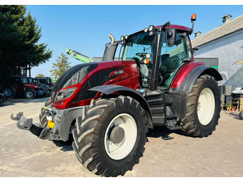 Лизинг на  Valtra T174 Versu Valtra T174 Versu: снимка 1