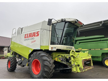 Зърнокомбайн CLAAS Lexion