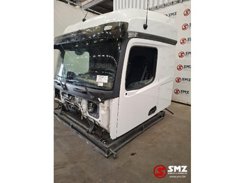 Кабина и интериор MERCEDES-BENZ Actros