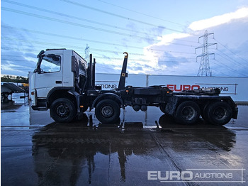 Мултилифт с кука камион 2005 Volvo FM12 340: снимка 2 Мултилифт с кука камион 2005 Volvo FM12 340: снимка 2