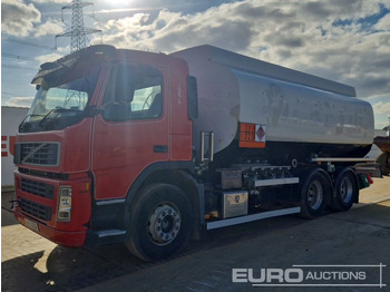 Камион цистерна VOLVO FM 300