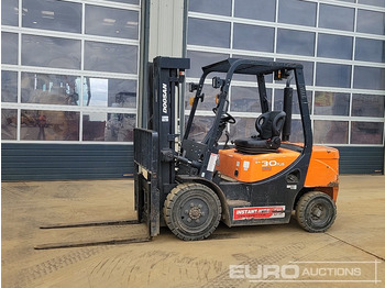 Мотокар 2019 Doosan D30GP: снимка 2
